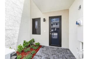 503 SW 91st Ave, Miami, FL 33174, Sold 12/07/18