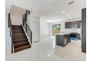 503 SW 91st Ave, Miami, FL 33174, Sold 12/07/18