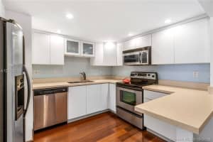 1450 Brickell Bay Dr, Miami, FL 33131, Sold 02/28/19