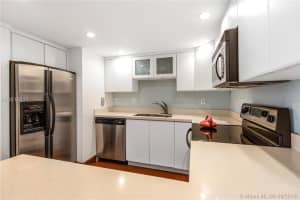 1450 Brickell Bay Dr, Miami, FL 33131, Sold 02/28/19