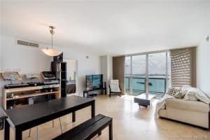 1800 N Bayshore Dr, Miami, FL 33132, Sold 01/21/19