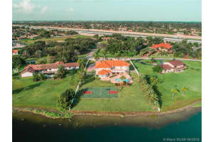 5340 W Saxon Cir, Southwest Ranches, FL 33331, Sold 10/31/18