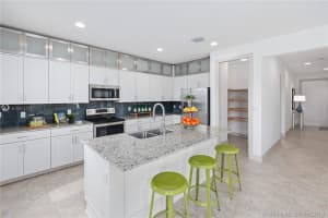 2941 SE 3rd St, Homestead, FL 33033, Sold 05/28/19
