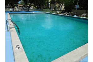 920 NE 199th St, Miami, FL 33179, Sold 10/24/18