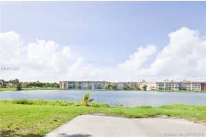 952 NE 199th St #4l, Miami, FL 33179, Sold 10/24/18