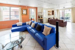 125 Jefferson Ave, Miami Beach, FL 33139, Sold 11/02/18