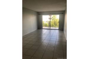 15231 SW 80th St, Miami, FL 33193, Sold 01/09/19