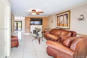 11154 SW 154th Pl, Miami, FL 33196, Sold 11/14/18