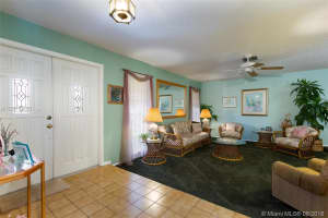 2911 SW 108th Way, Davie, FL 33328, Sold 11/14/18