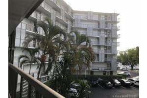 3401 N Country Club Dr, Aventura, FL 33180, Sold 12/05/18
