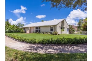 5874 SW 99th Ln, Cooper City, FL 33328, Sold 09/24/18