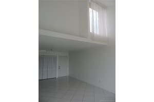 8821 W Flagler St, Miami, FL 33174, Sold 09/14/18