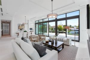 6851 Sunrise Pl, Coral Gables, FL 33133, Sold 06/25/20