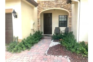 3760 NE 3rd Ct, Homestead, FL 33033, Sold 11/02/18
