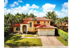 7952 NW 161st Terrace, Hialeah, FL 33016, Sold 11/26/18