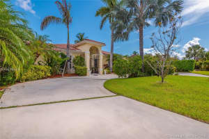 8249 SW 193rd St, Cutler Bay, FL 33157, Sold 02/19/19