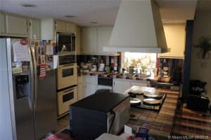 20606 NE 6th Ct, Miami, FL 33179, Sold 10/05/18