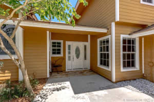 18341 SE Ridgeview Dr, Tequesta, FL 33469, Sold 12/24/18