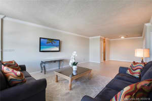 9225 Collins Ave, Surfside, FL 33154, Sold 01/28/19