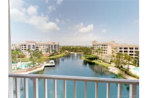 741 Crandon Blvd PH 4, Key Biscayne, FL 33149, Sold 04/03/19