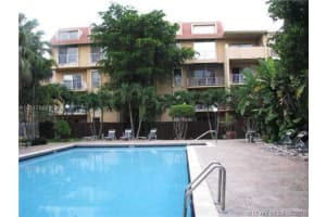 6890 N Kendall Dr APT B302, Pinecrest, FL 33156, Sold 10/01/18