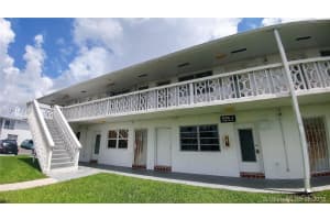 15 NW 204th St, Miami, FL 33169, Sold 10/17/18