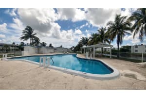 15 NW 204th St, Miami, FL 33169, Sold 10/17/18