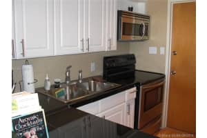 8400 Byron Ave #5f, Miami, FL 33141, Sold 12/18/18