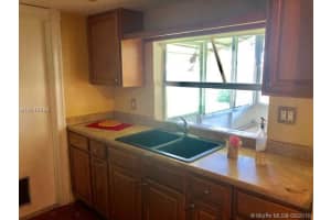 6801 NW 29th Ct, Sunrise, FL 33313, Sold 10/04/18
