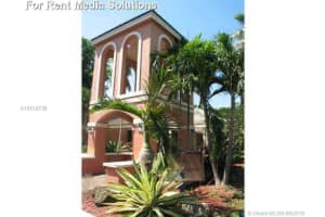7115 NW 179th St, Hialeah, FL 33015, Sold 09/19/18