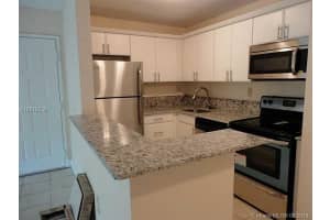 7115 NW 179th St, Hialeah, FL 33015, Sold 09/19/18