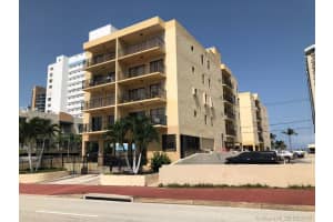 6445 Indian Creek Dr B3, Miami Beach, FL 33141, Sold 01/14/19