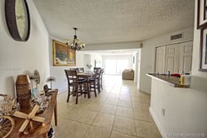 6284 NW 186th St, Hialeah, FL 33015, Sold 09/18/18