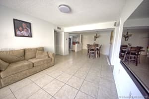 6284 NW 186th St, Hialeah, FL 33015, Sold 09/18/18