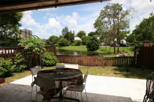 453 NW 98th Ct, Miami, FL 33172, Sold 01/04/19