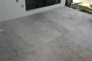 453 NW 98th Ct, Miami, FL 33172, Sold 01/04/19