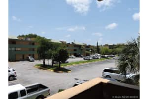 8841 W Flagler St, Miami, FL 33174, Sold 10/23/18