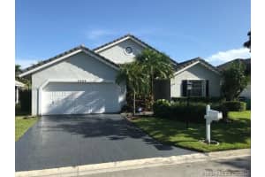 5404 Pine Cir, Coral Springs, FL 33067, Sold 10/15/18
