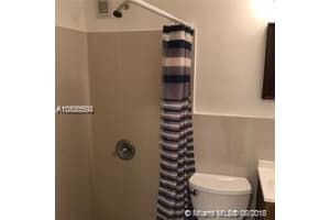 3030 Collins Ave #2a, Miami Beach, FL 33140, Sold 09/28/18