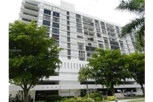 Bay Country Club, 17720 N Bay Rd #10d, Sunny Isles Beach, FL 33160, Sold 03/01/19