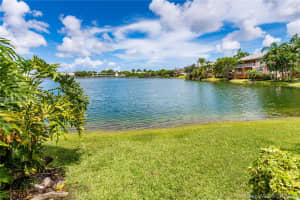 3271 NW 44th St, Oakland Park, FL 33309, Sold 10/02/18