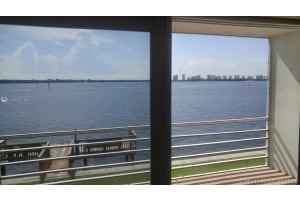60 Yacht Club Dr, North Palm Beach, FL 33408, Sold 09/21/18