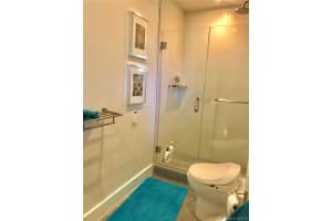 19921 NE 20th Ct, Miami, FL 33179, Sold 04/05/19