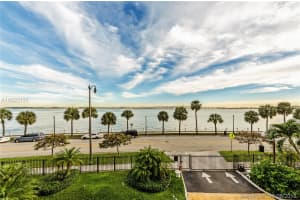 1440 Brickell Bay Dr # Mgr, Miami, FL 33131, Sold 10/09/18