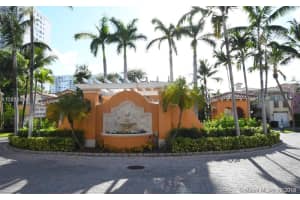 18390 NE 30th Ct, North Miami Beach, FL 33160, Sold 12/08/18