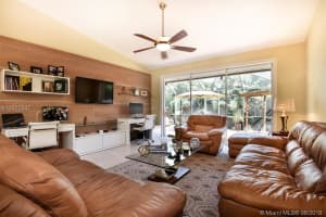 9877 NW 49th Terrace, Doral, FL 33178, Sold 10/24/18