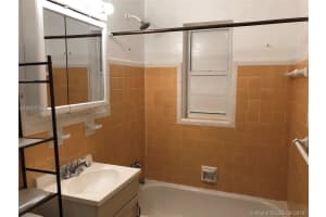 259 E 4th Ave, Hialeah, FL 33010, Sold 09/28/18