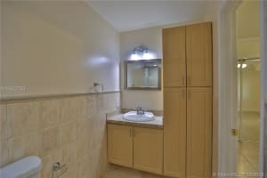 11 Olive Dr, Hialeah, FL 33010, Sold 09/24/18