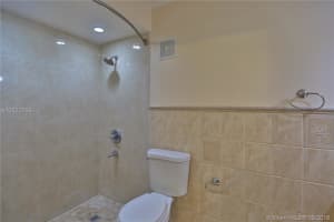 11 Olive Dr, Hialeah, FL 33010, Sold 09/24/18
