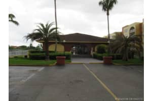 6980 NW 186th St, Hialeah, FL 33015, Sold 09/26/18